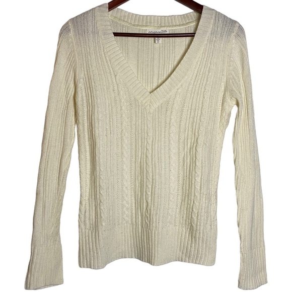 Aeropostale Chunky Cable Knit V Neck Ribbed Cream Long Sleeve Sweater Medium - Picture 1 of 16